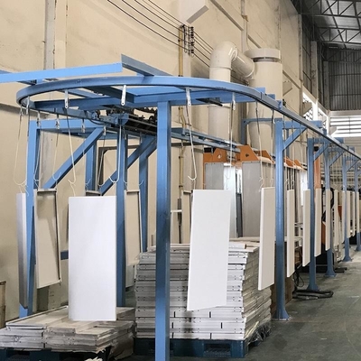 Metalen voorwerpen Industrial Overhead Conveyor System Coating Solution voor overgrote producten